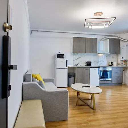 Elite By Signature *