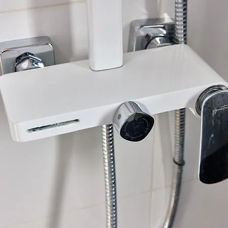 Elite By Signature شقة *