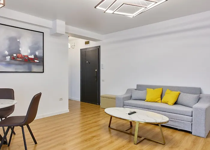 Elite By Signature * Năvodari